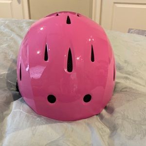 Women’s Pink Ski Helmet